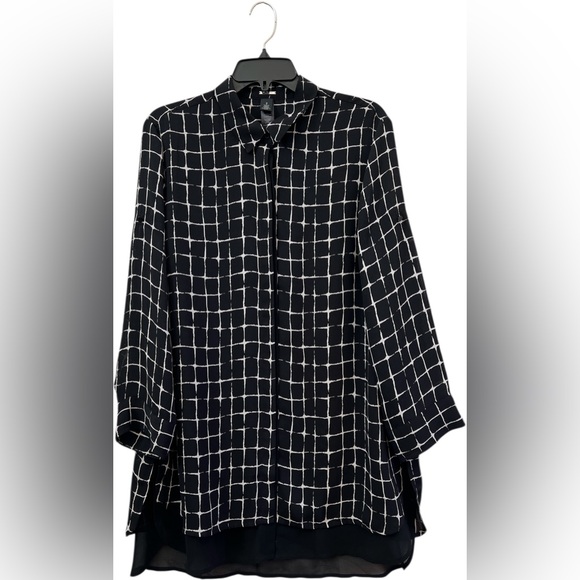 Chico’s Black Label Black & White Grid Print Tunic Blouse Size 2 - Picture 2 of 4